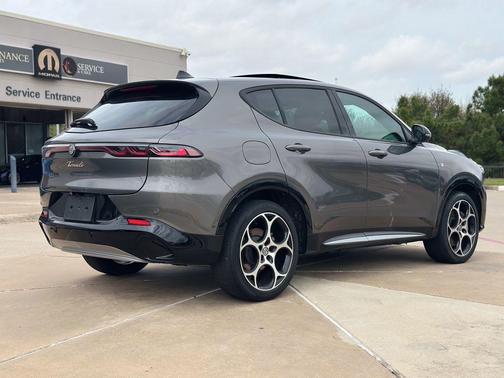 2024 Alfa Romeo Tonale Ti