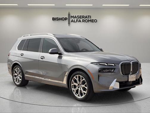 2025 BMW X7 xDrive40i