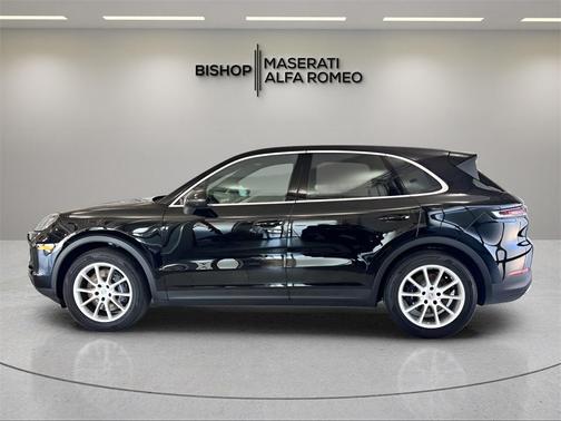 2024 Porsche Cayenne Base