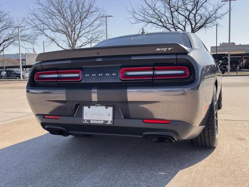 2016 Dodge Challenger SRT Hellcat