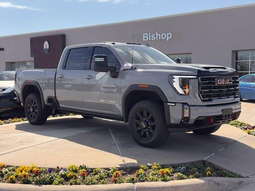 2024 GMC Sierra 2500 AT4