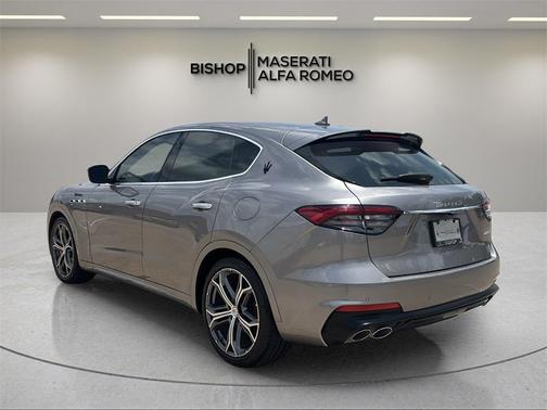 2022 Maserati Levante Modena