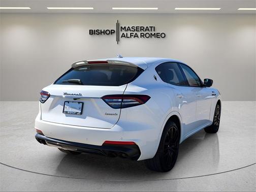 2022 Maserati Levante Modena