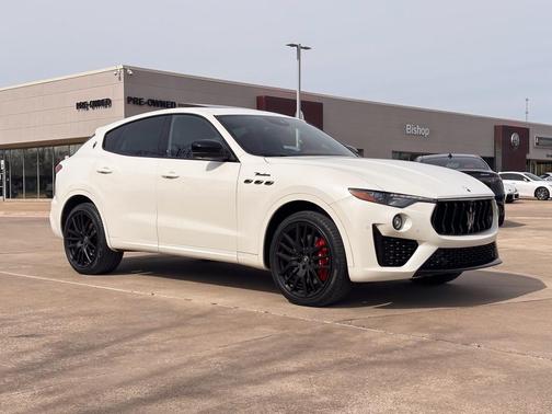 2022 Maserati Levante Modena