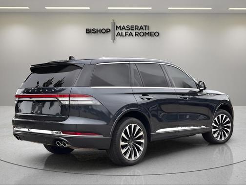 Blue Metallic 2023 Lincoln Aviator Black Label Grand Touring