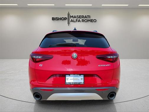 2022 Alfa Romeo Stelvio Ti