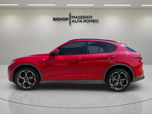 2022 Alfa Romeo Stelvio Ti