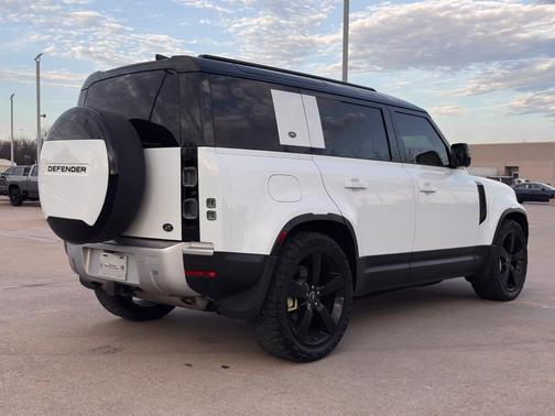 2020 Land Rover Defender 110 HSE