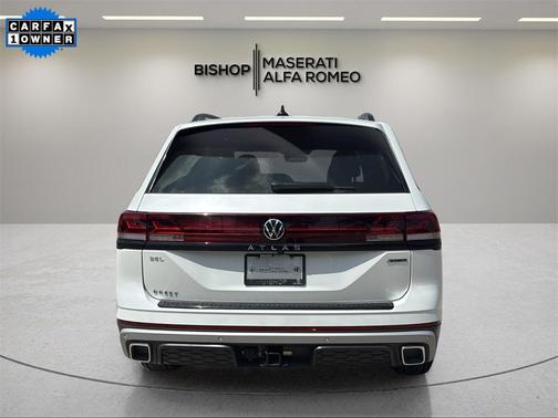 2024 Volkswagen Atlas 2.0T Peak Edition SEL