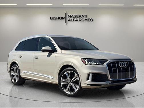2021 Audi Q7 55 Premium Plus