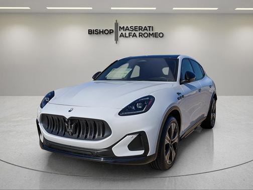 2025 Maserati Grecale Folgore Base
