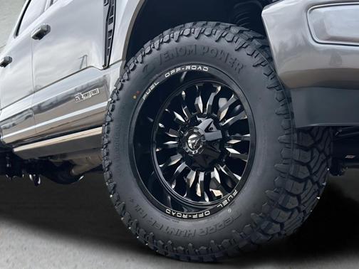 2025 Ford F-250 Platinum