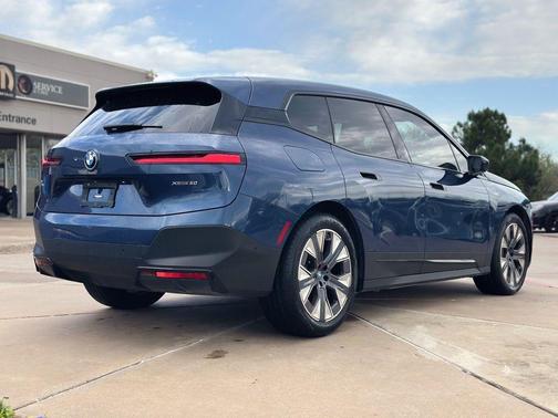 2022 BMW iX xDrive50