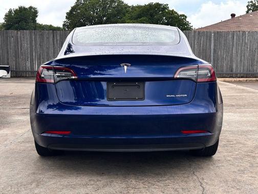 2020 Tesla Model 3 Long Range