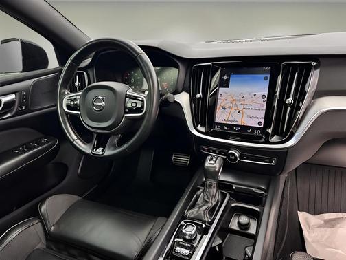 Denim Blue Metallic 2019 Volvo S60 T6 R-Design