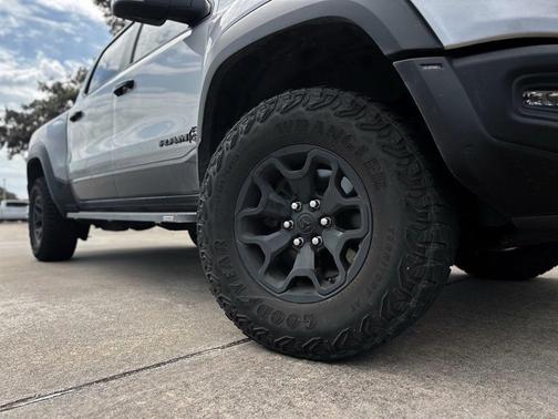 Billet Silver Metallic Clearcoat 2024 RAM 1500 TRX