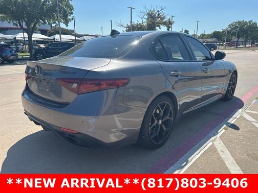 2020 Alfa Romeo Giulia Base
