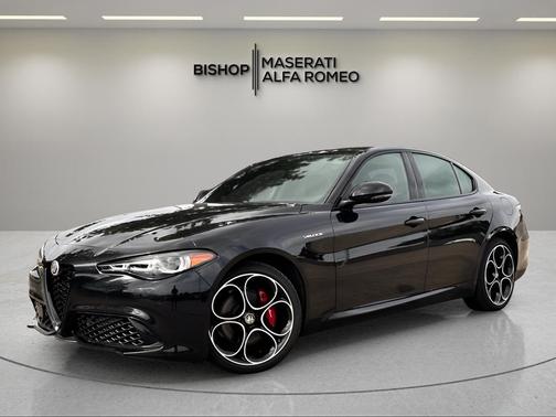 2024 Alfa Romeo Giulia Veloce