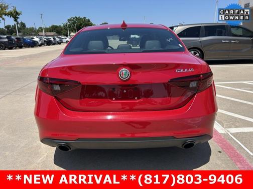 2023 Alfa Romeo Giulia Base