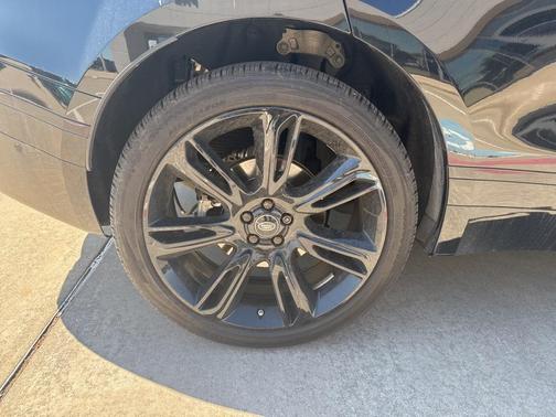2021 Land Rover Range Rover Velar R-Dynamic HSE