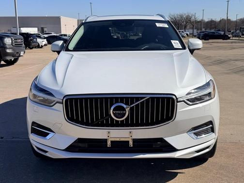 2018 Volvo XC60 Recharge Plug-In Hybrid T8 Inscription