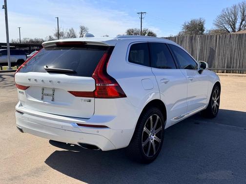 2018 Volvo XC60 Recharge Plug-In Hybrid T8 Inscription
