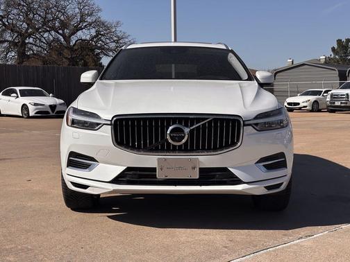 2018 Volvo XC60 Recharge Plug-In Hybrid T8 Inscription