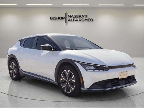 2022 Kia EV6 Light