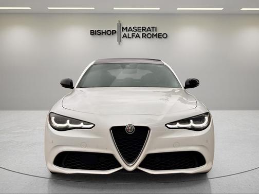 Milano 2024 Alfa Romeo Giulia Ti