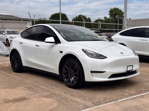 White 2022 Tesla Model Y Performance
