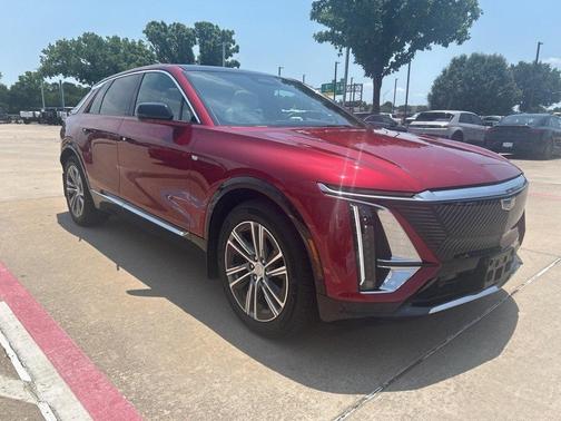 2024 Cadillac LYRIQ Luxury