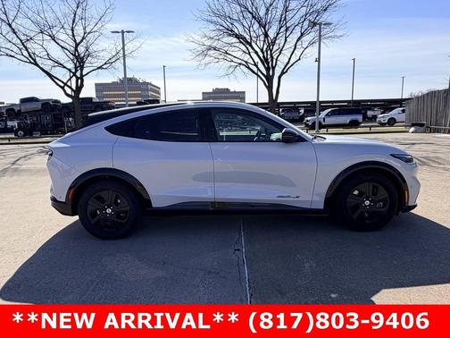 2021 Ford Mustang Mach-E California Route 1