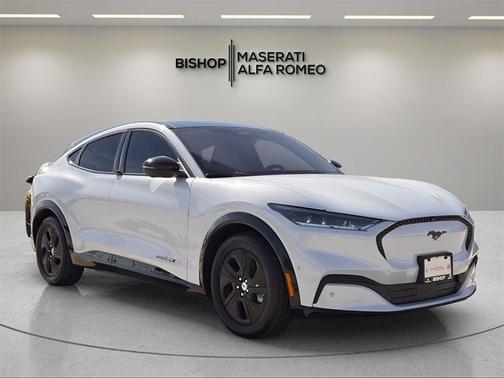 2021 Ford Mustang Mach-E California Route 1