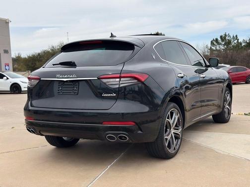 2023 Maserati Levante GT