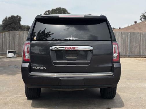 Iridium Metallic 2017 GMC Yukon Denali