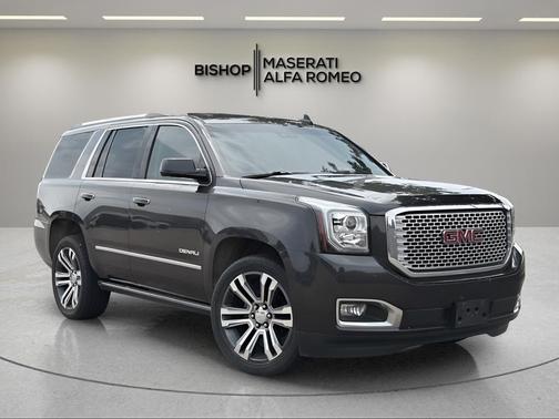 Iridium Metallic 2017 GMC Yukon Denali