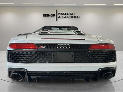 2023 Audi R8 5.2 V10 performance