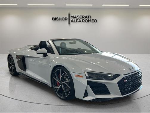 2023 Audi R8 5.2 V10 performance