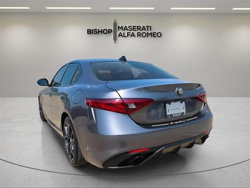 2020 Alfa Romeo Giulia Base