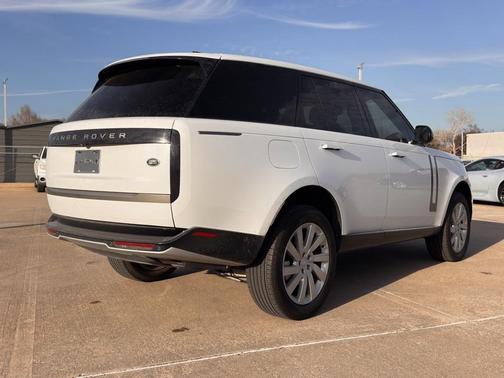2023 Land Rover Range Rover P400 SE