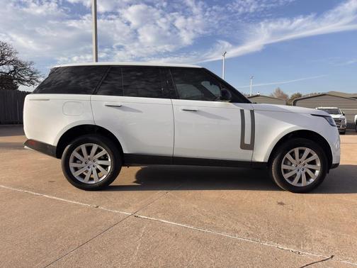 2023 Land Rover Range Rover P400 SE