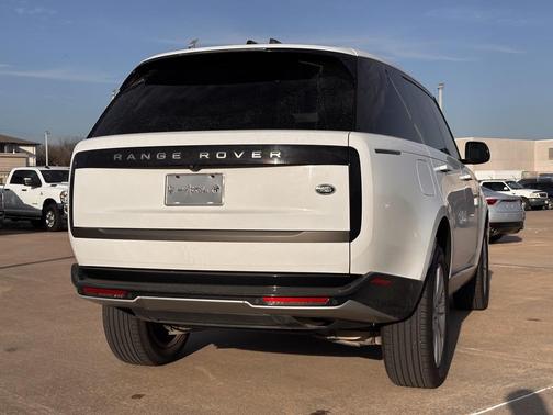 2023 Land Rover Range Rover P400 SE