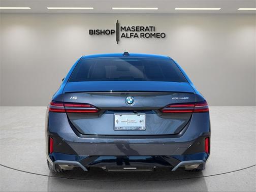 2024 BMW i5 eDrive40