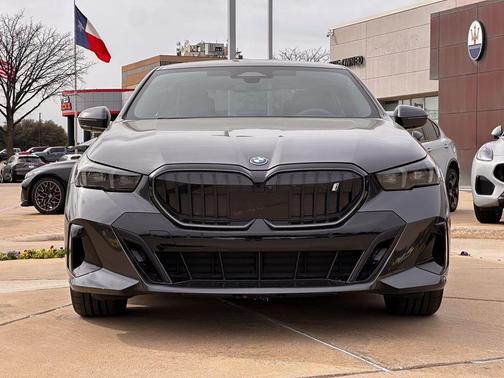 2024 BMW i5 eDrive40