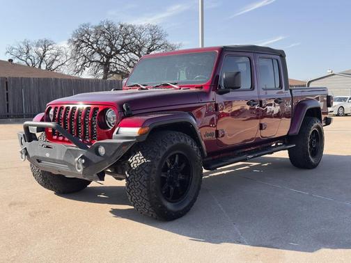 2022 Jeep Gladiator Sport