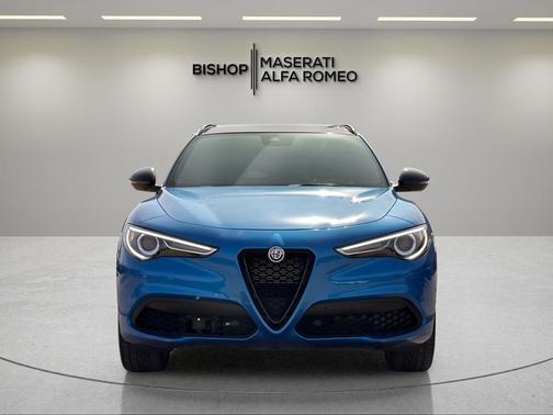 2022 Alfa Romeo Stelvio Veloce