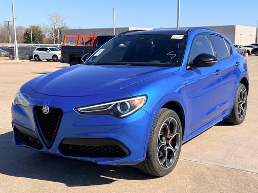2022 Alfa Romeo Stelvio Veloce