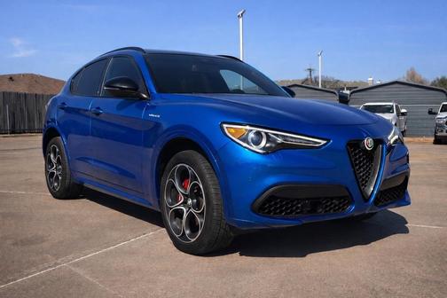2022 Alfa Romeo Stelvio Veloce