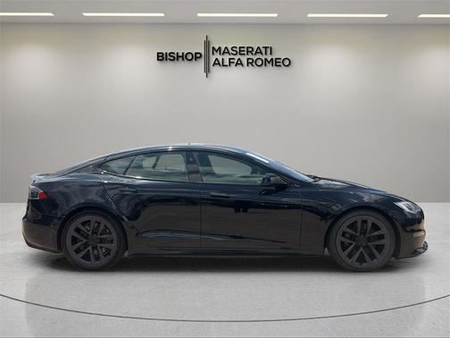 2021 Tesla Model S Plaid