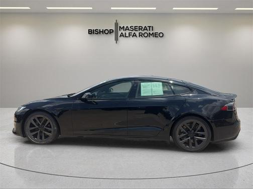 2021 Tesla Model S Plaid
